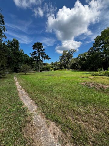 6032 N Market Street, Shreveport, LA 71107