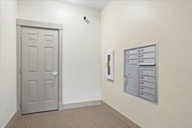54 Loomis 1101, Bedford, MA 01730