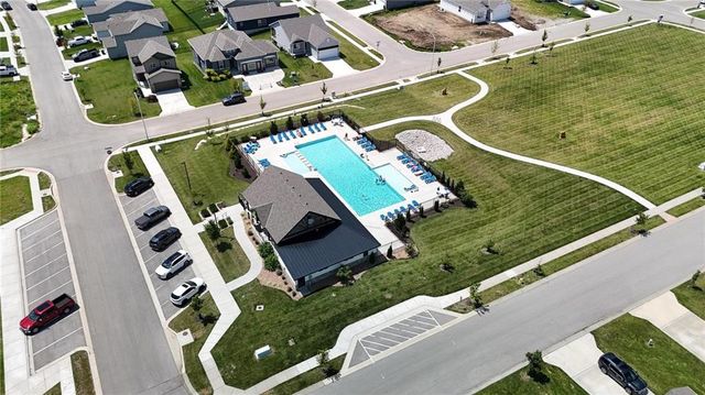 12506 S White Ash Lane, Lee's Summit, MO 64086