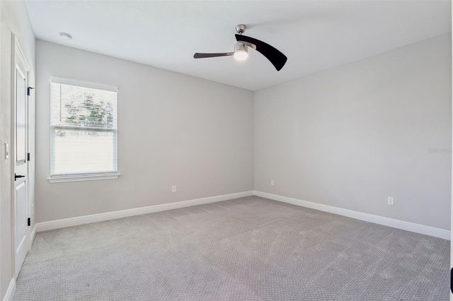 5074 BREEZY ACRES STREET, Winter Garden, FL 34787