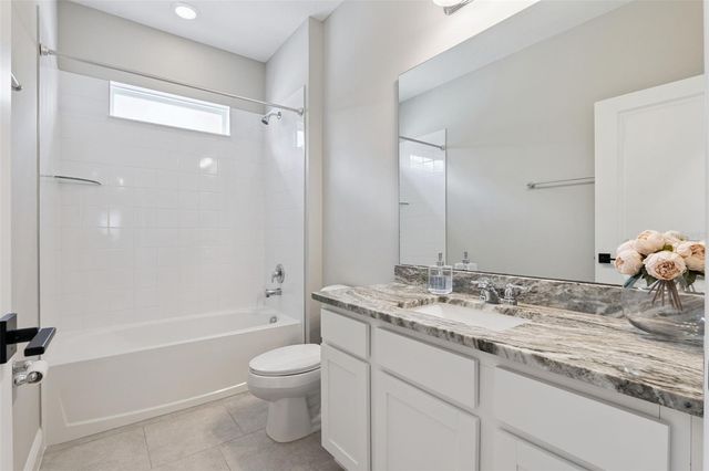 5074 BREEZY ACRES STREET, Winter Garden, FL 34787