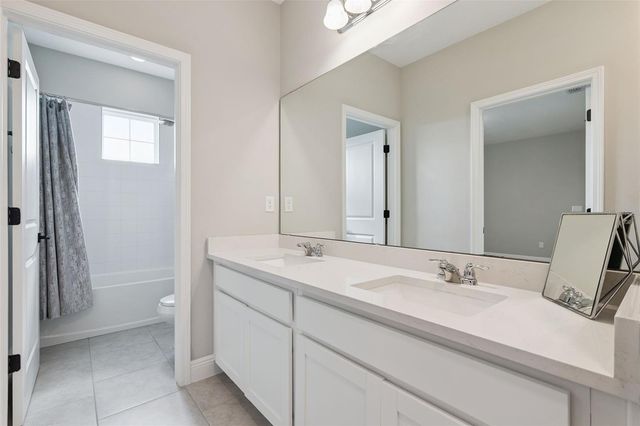 5074 BREEZY ACRES STREET, Winter Garden, FL 34787