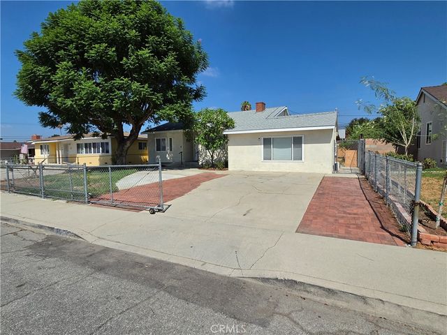 1695 James Pl, Pomona, CA 91767
