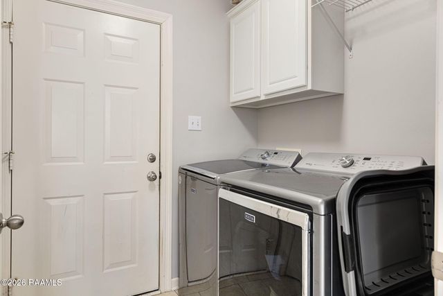 135 Windermere Circle, Youngsville, LA 70592