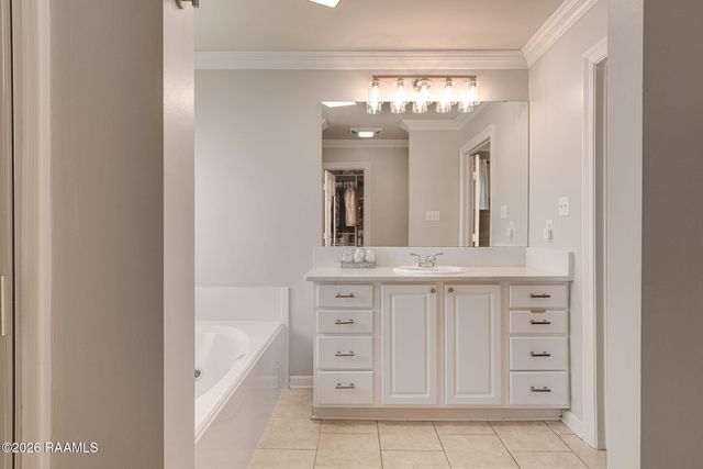 135 Windermere Circle, Youngsville, LA 70592