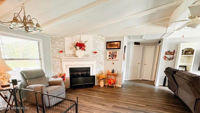 140 KEYSTONE Road, Palatka, FL 32177