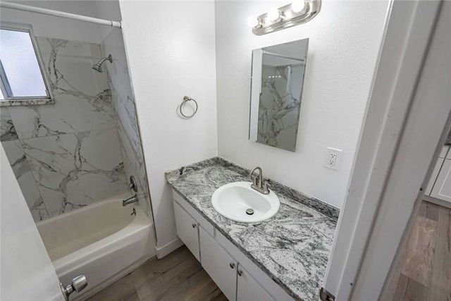 3158 E Packard Avenue, Kingman, AZ 86409