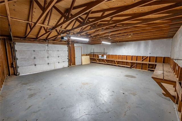 3158 E Packard Avenue, Kingman, AZ 86409