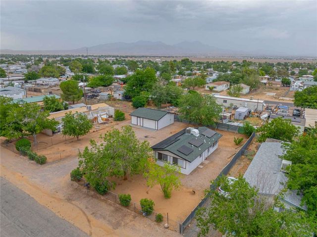 3158 E Packard Avenue, Kingman, AZ 86409
