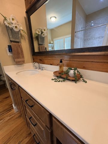 455 Hidden Ridge Ln, Estill Springs, TN 37330
