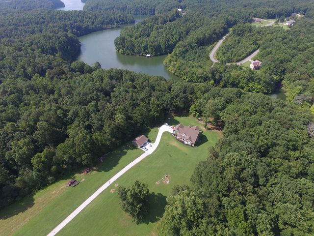 455 Hidden Ridge Ln, Estill Springs, TN 37330