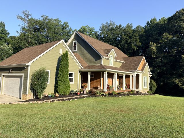 455 Hidden Ridge Ln, Estill Springs, TN 37330