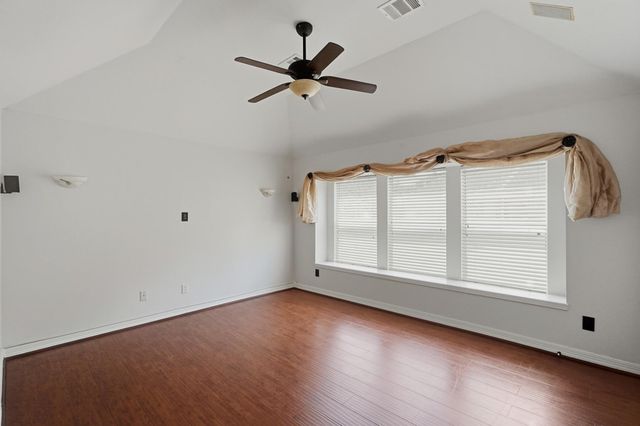 815 Chisel Point Drive, Houston, TX 77094