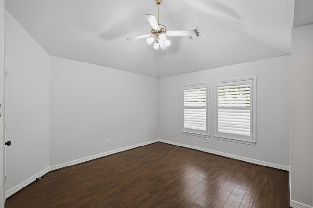 815 Chisel Point Drive, Houston, TX 77094