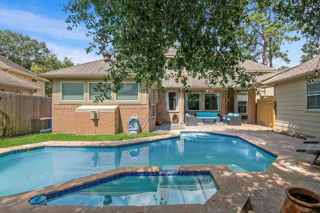 815 Chisel Point Drive, Houston, TX 77094