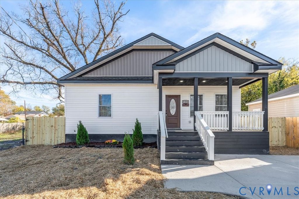 724 E Wythe St, Petersburg, VA 23803