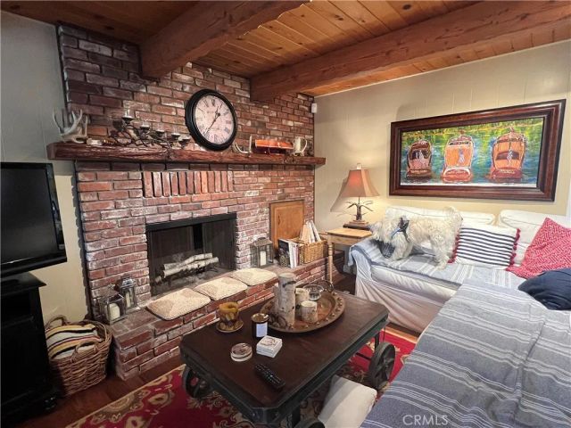 28972 North Shore Road, Lake Arrowhead, CA 92352