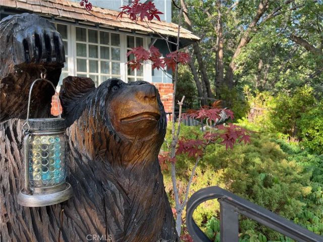 28972 North Shore Road, Lake Arrowhead, CA 92352