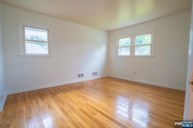 338 Main Street, New Milford, NJ 07646