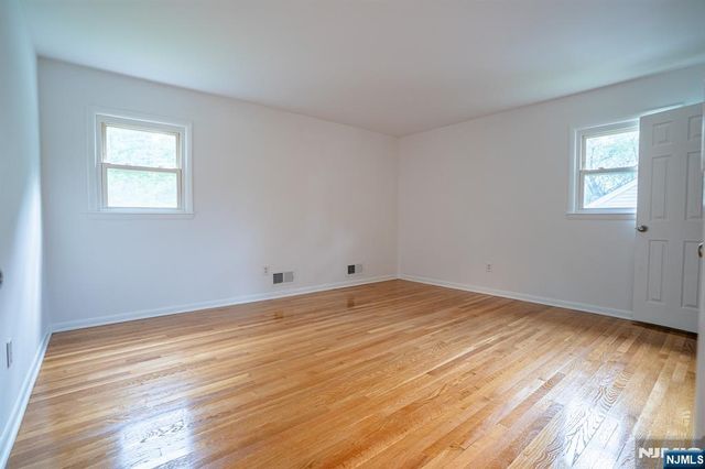 338 Main Street, New Milford, NJ 07646