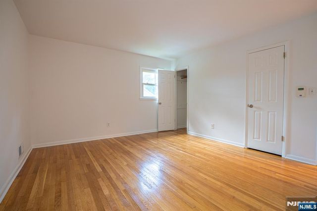 338 Main Street, New Milford, NJ 07646