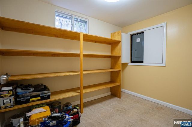 338 Main Street, New Milford, NJ 07646
