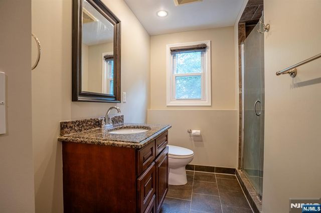 338 Main Street, New Milford, NJ 07646