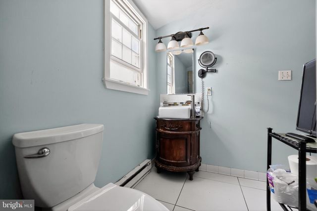 316 E WALNUT ST, Perkasie, PA 18944