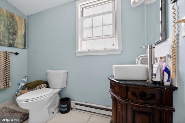 316 E WALNUT ST, Perkasie, PA 18944
