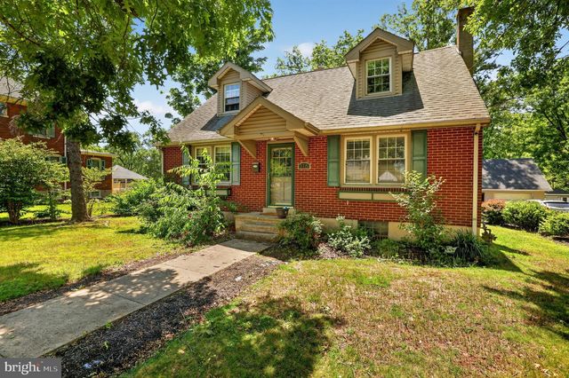 316 E WALNUT ST, Perkasie, PA 18944
