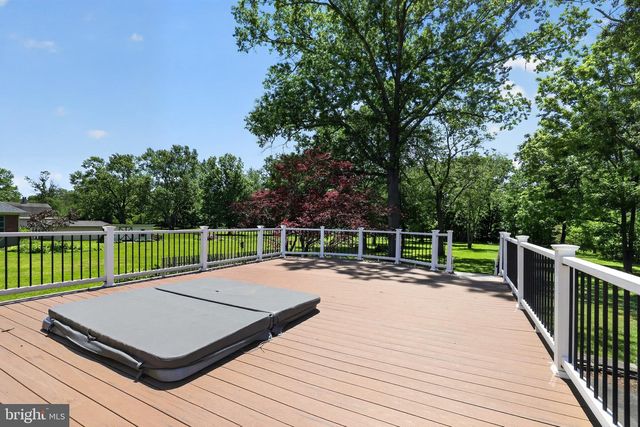 316 E WALNUT ST, Perkasie, PA 18944
