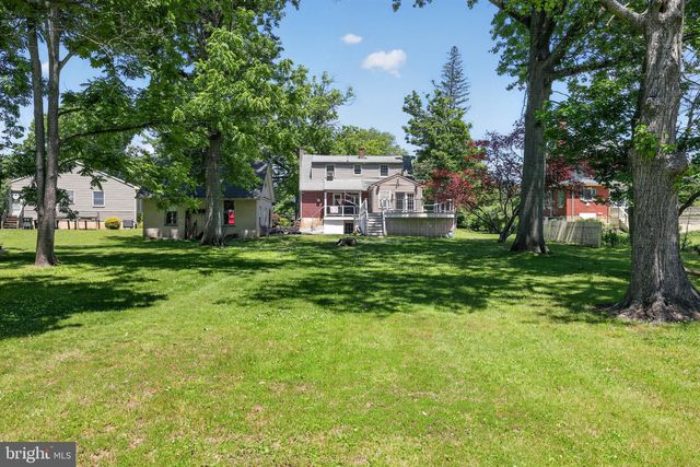 316 E WALNUT ST, Perkasie, PA 18944