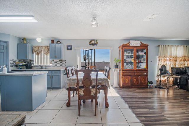 6 ALICANTE COURT, Kissimmee, FL 34758