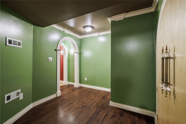 5 Brentford Terrace, Greece, NY 14612