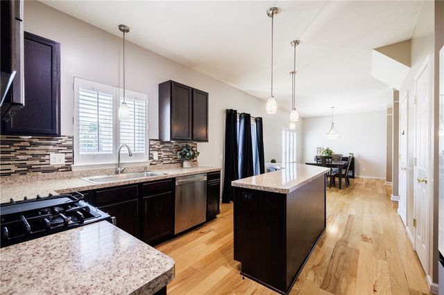 5 Brentford Terrace, Greece, NY 14612