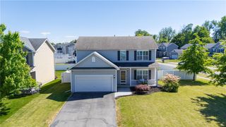 5 Brentford Terrace, Greece, NY 14612