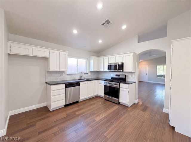 8032 Tailwind Avenue, Las Vegas, NV 89131