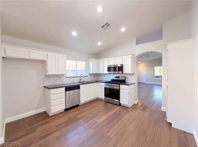 8032 Tailwind Avenue, Las Vegas, NV 89131