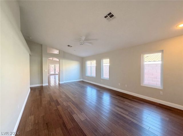 8032 Tailwind Avenue, Las Vegas, NV 89131