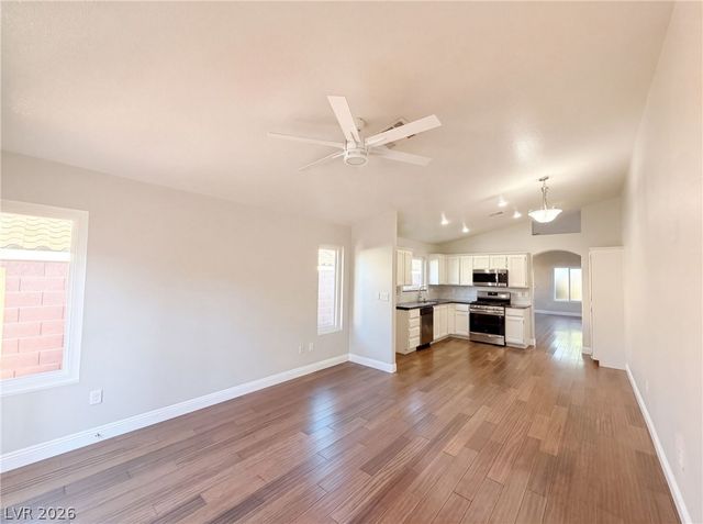 8032 Tailwind Avenue, Las Vegas, NV 89131