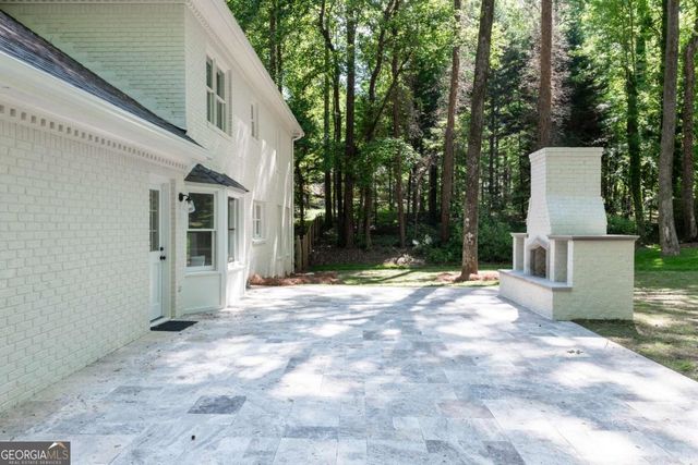 1080 Willow Bend, Roswell, GA 30075