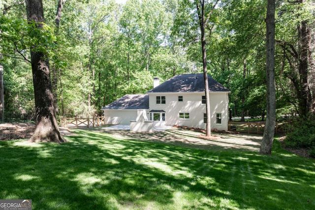 1080 Willow Bend, Roswell, GA 30075