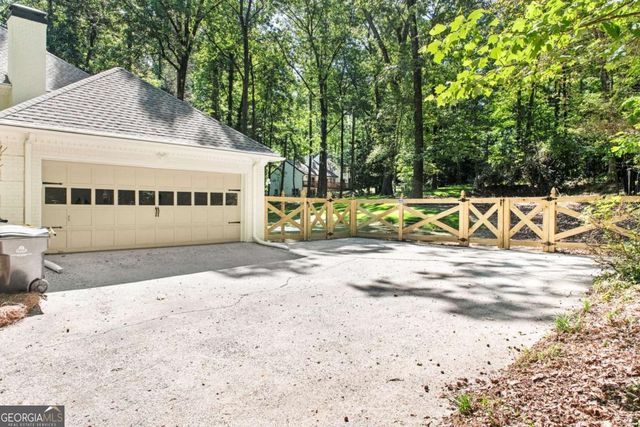 1080 Willow Bend, Roswell, GA 30075