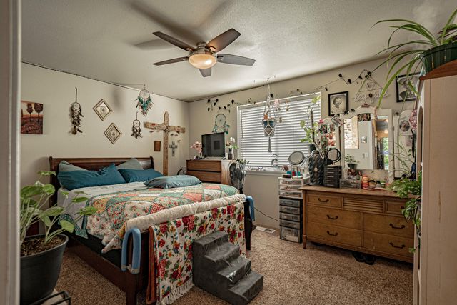632 Valley Heart Lane, Central Point, OR 97502