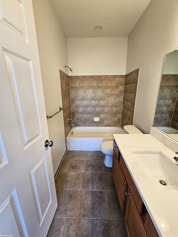 7867 24 Mile Road, Utica, MI 48316