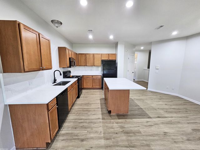 7867 24 Mile Road, Utica, MI 48316