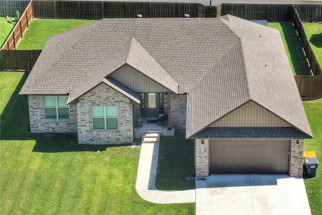 1813 Janie Francis Lane, Russellville, AR 72801