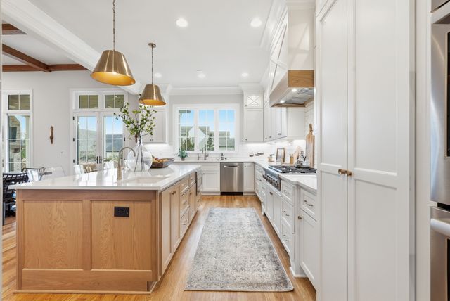 9213 Joiner Creek Rd, College Grove, TN 37046