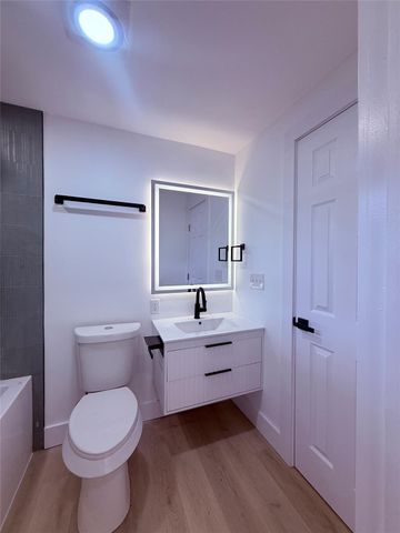 5903 Nancy DR D, Austin, TX 78745