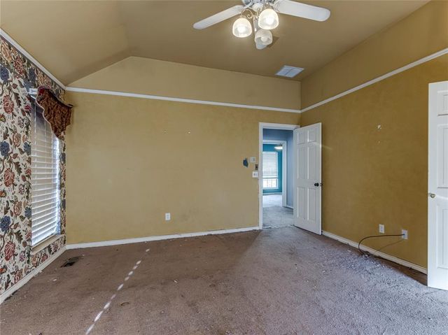 307 Club House Drive, Shawnee, OK 74801